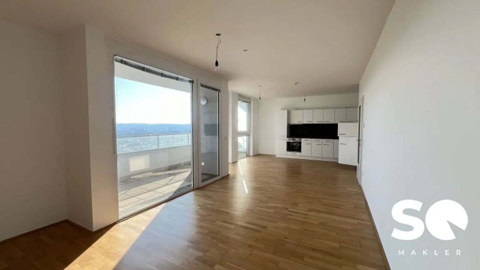 # SQ  - MODERNE 3 ZIMMER IN EINEM HOCHHAUS - NEUBAUWOHNUNG MIT BALKON MIT TRAUMHAFTEN AUSBLICK - NÄHE KURPARK OBERLAA - 31. ETAGE