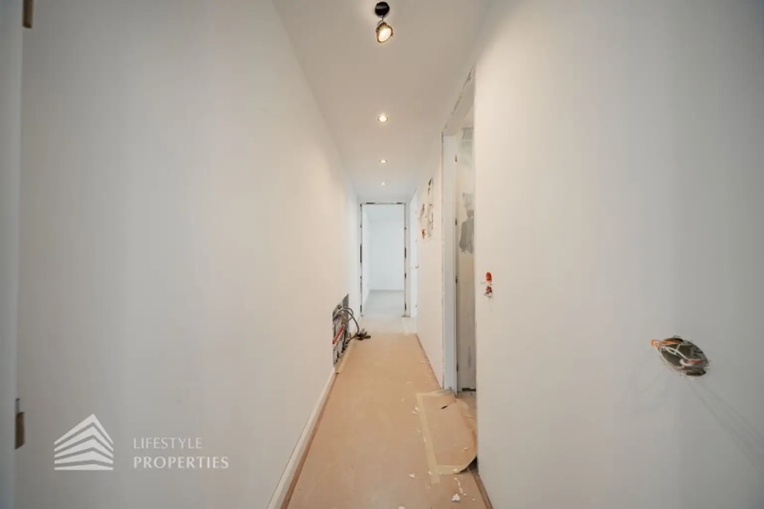 Erstbezug! Exklusive 3-Zimmer DG-Wohnung, Nähe Pötzleinsdorfer Schlosspark