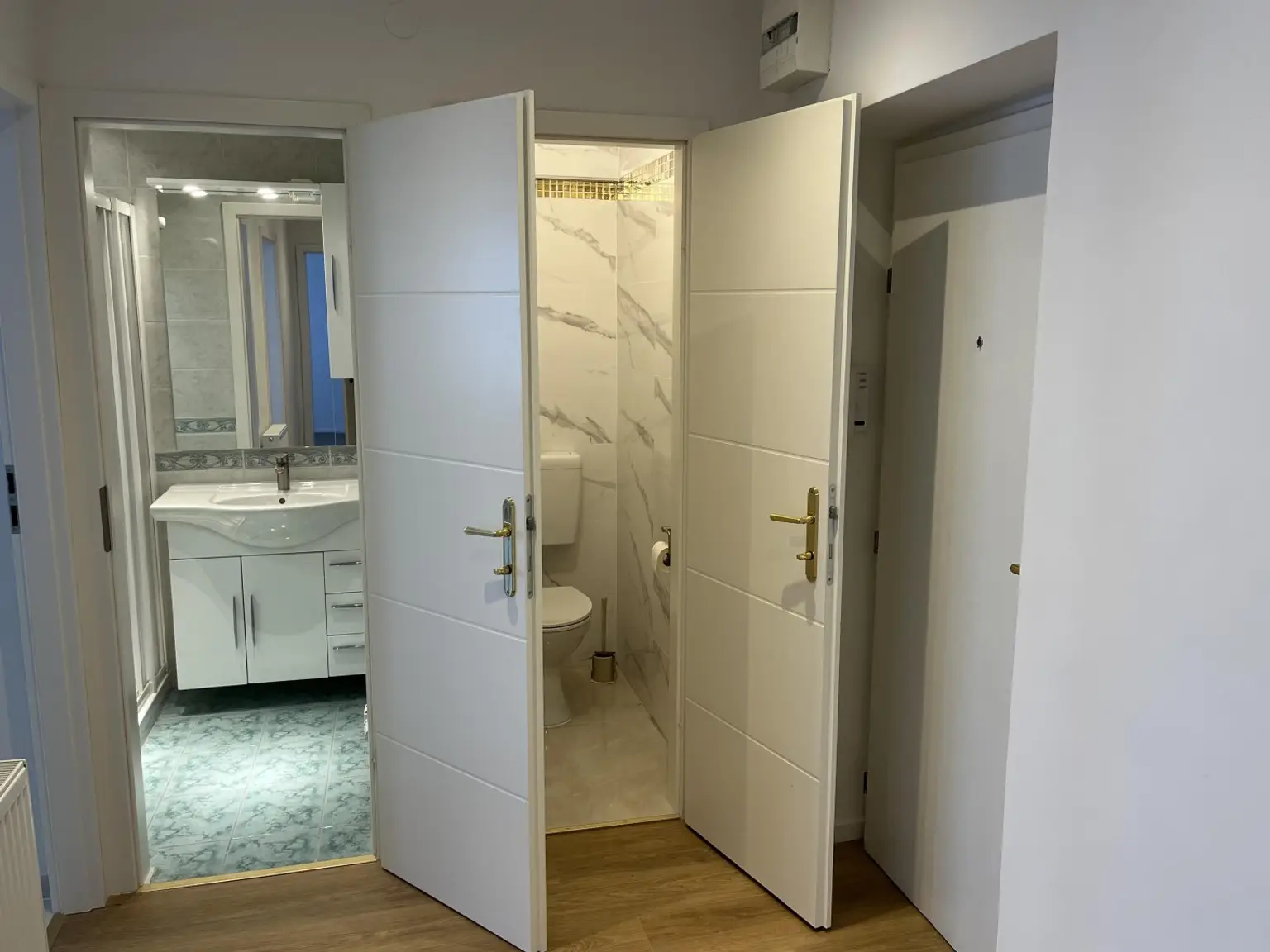 Traumhaft renovierte 2-Zimmer-Wohnung in TOP-Lage