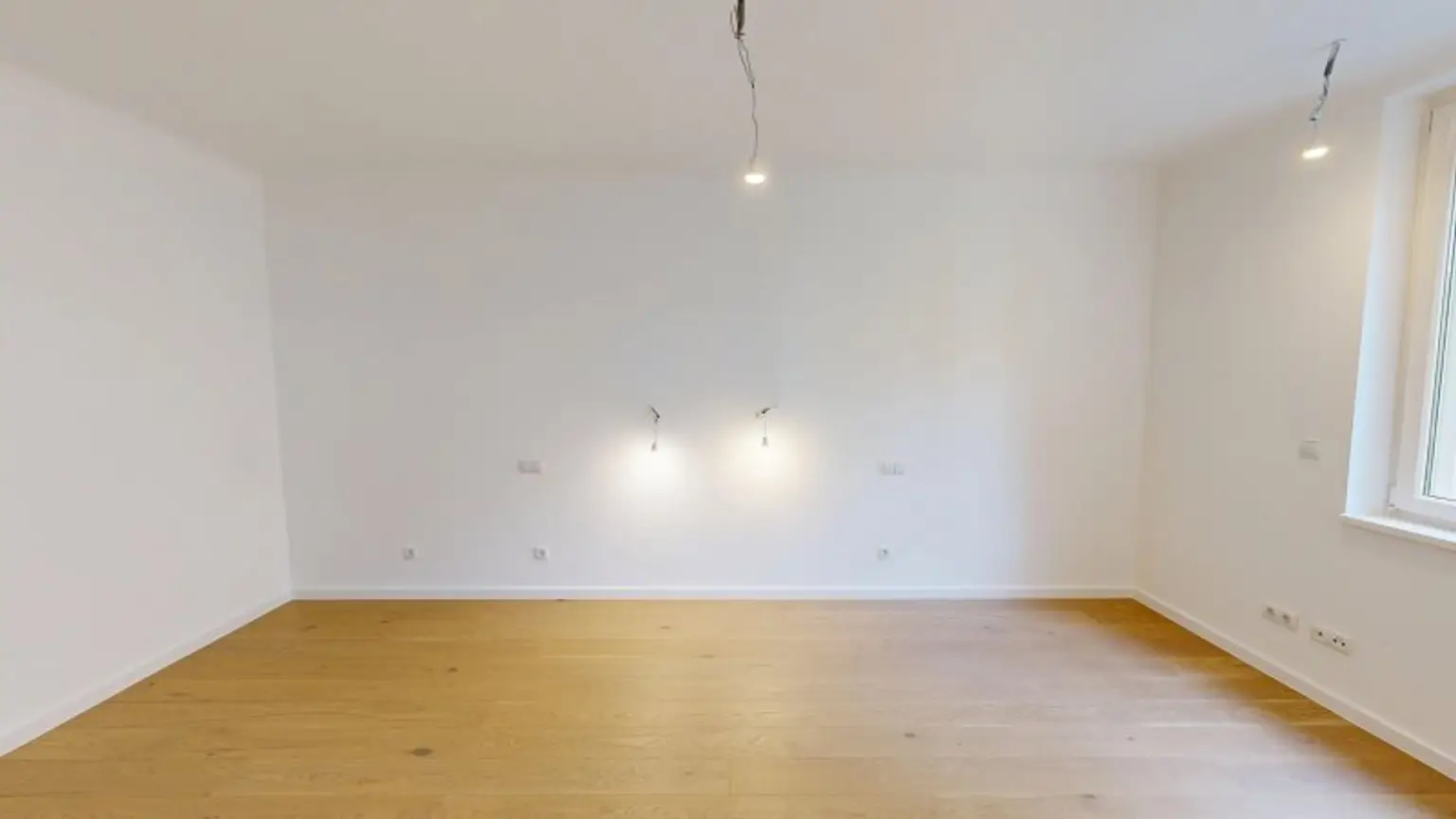 Seltene, hofseitige 3-Zimmer-Wohnung in toller Lage - Erstbezug nach Sanierung