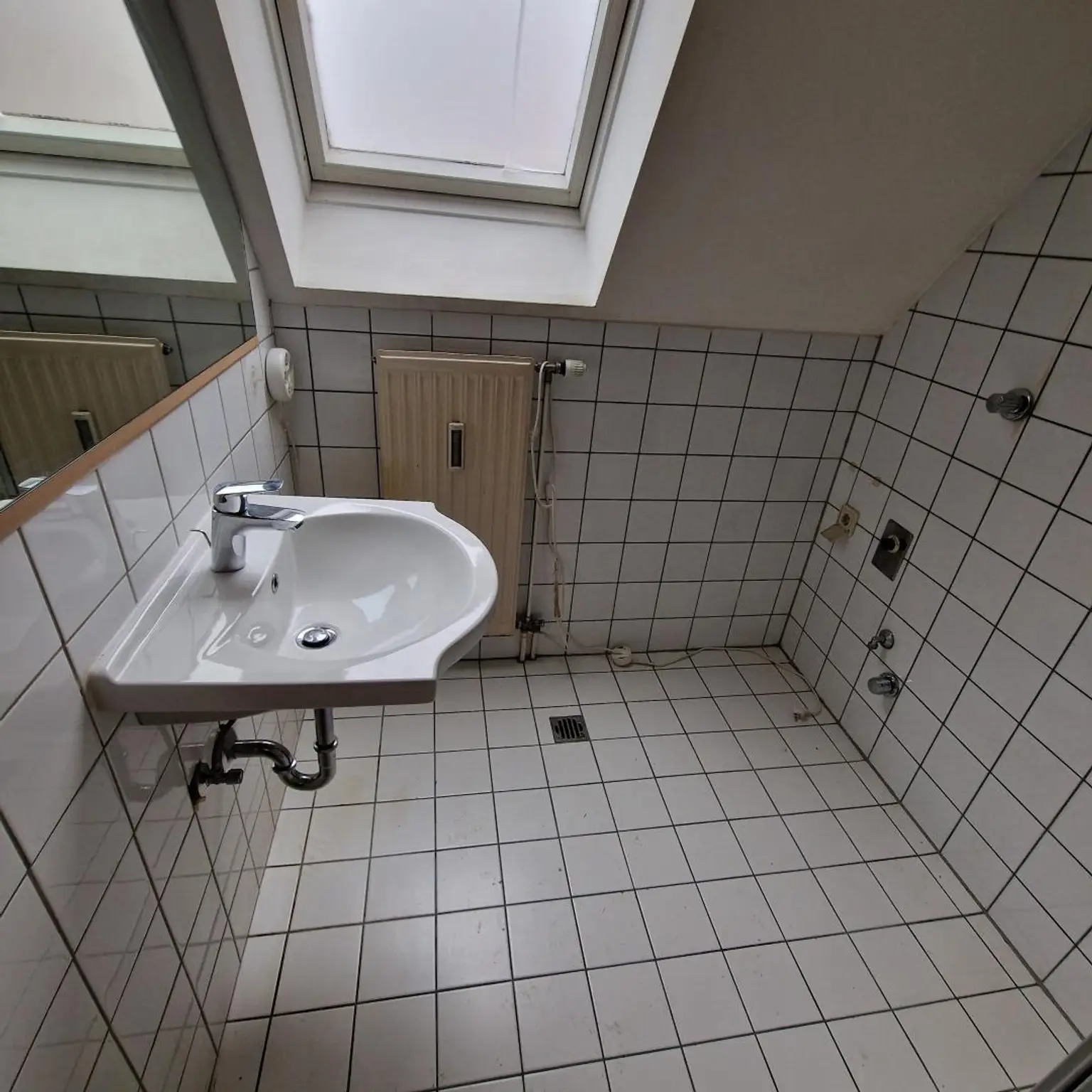 2,5-Zimmer-Dachgeschoßwohnung