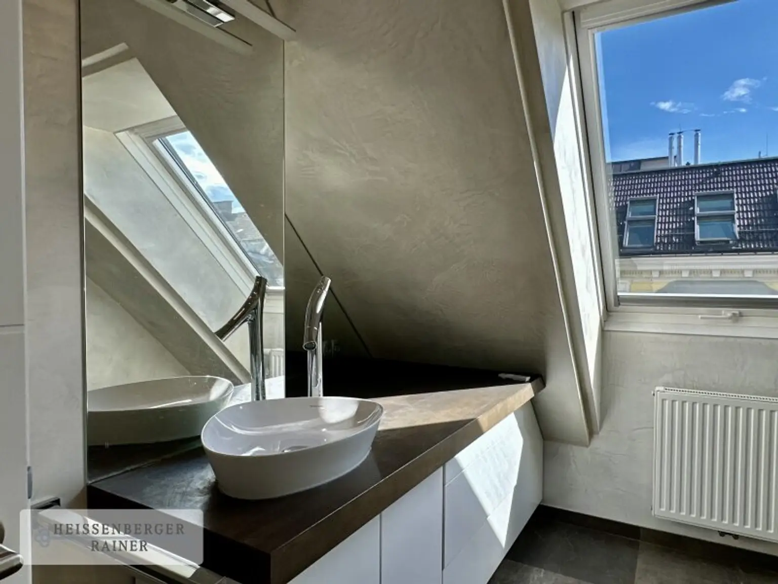 PENTHOUSE MIT TRAUMHAFTEN TERRASSEN /// TOLLER GRUNDRISS /// ALSER STRASSE, ELTERLEINPLATZ
