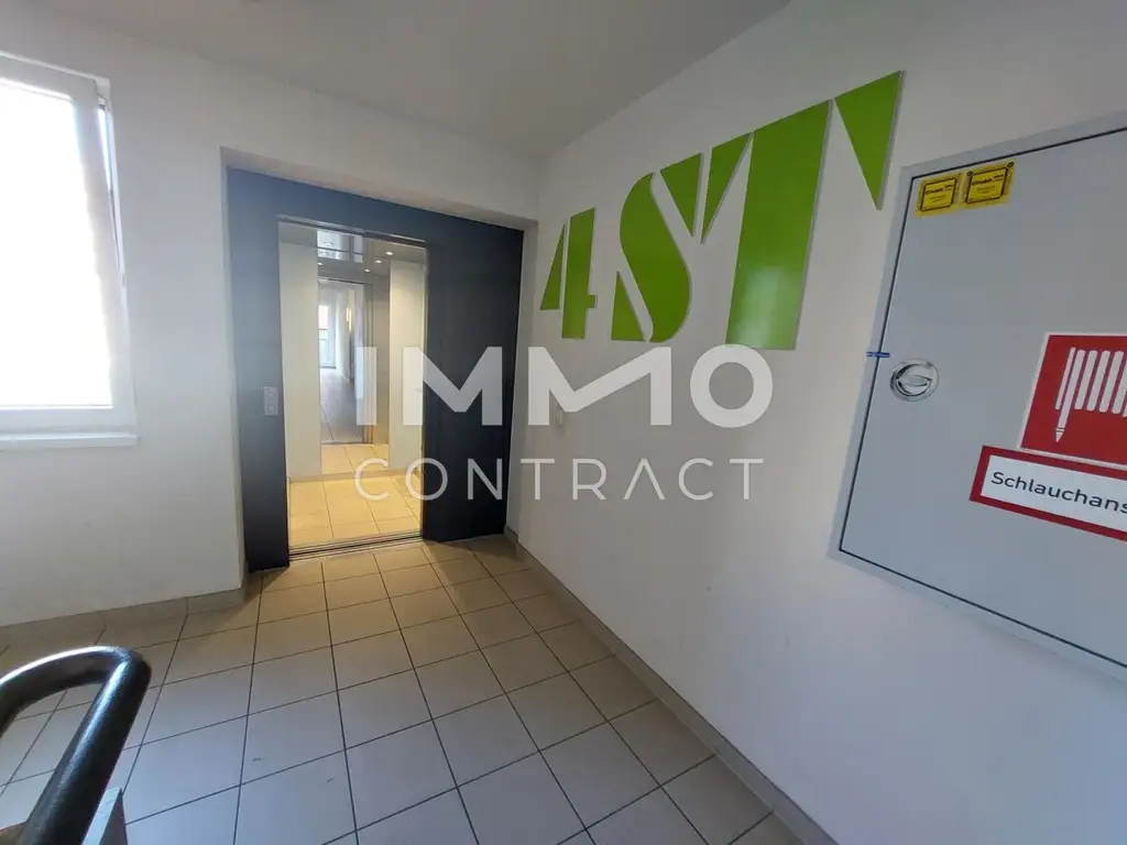 NUR SCHRIFTLICHE ANFRAGEN BITTE. 2-Zimmer-Wohnung mit Balkon in der Wielandgasse