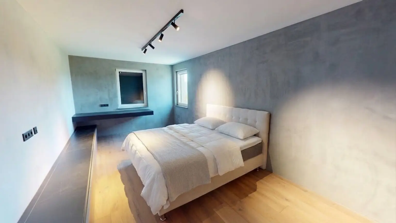 Designer Doppelhaushälfte mit Garten & Dachterrasse