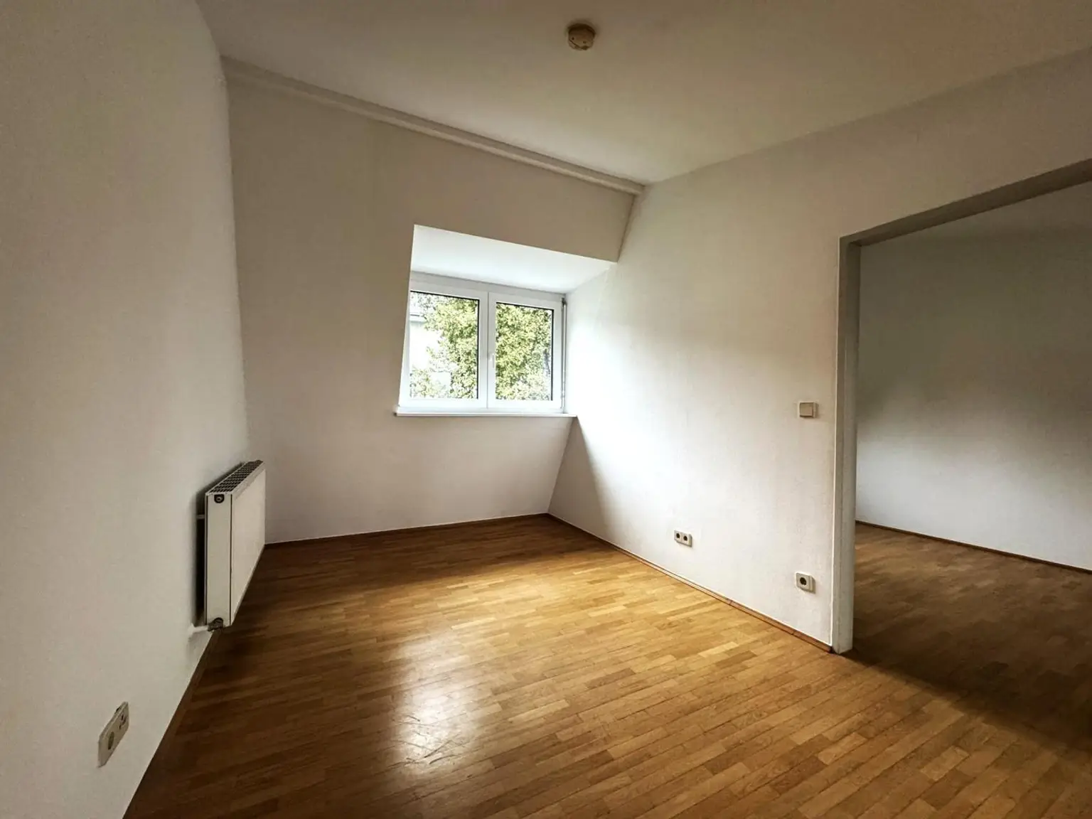 Freundliche 2-Zimmer-Mietwohnung Nähe LKH und FH