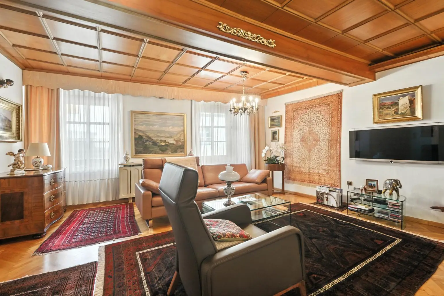 EINZIGARTIGE STILALTBAU-RESIDENZ IM HERZEN DER KREMSER ALTSTADT!
