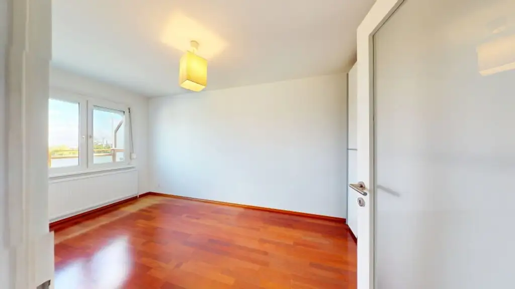 Dachterrasse mit Fernblick | Direkt bei U+S-Bahn | Raumwunder