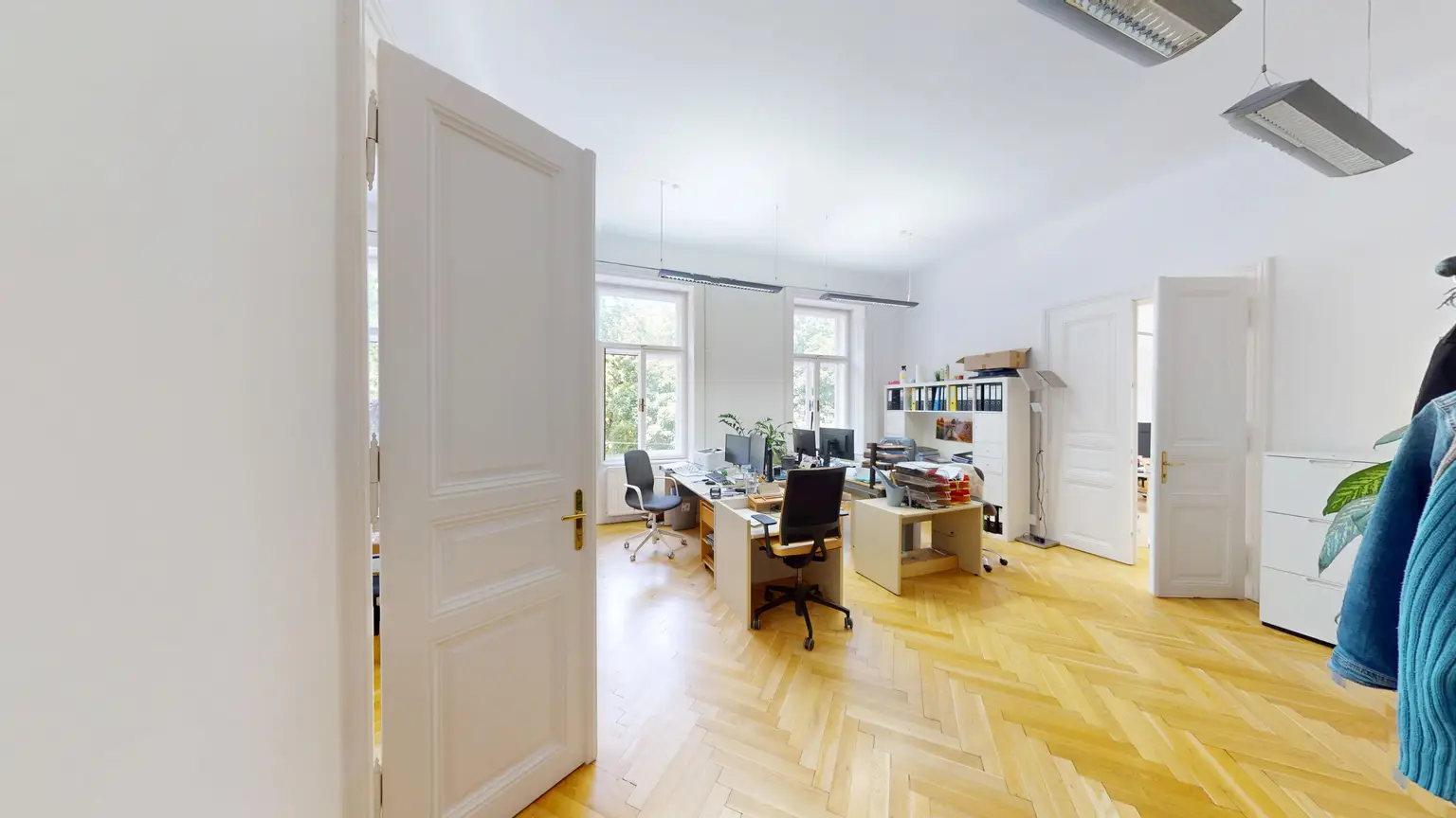 Repräsentatives Altbau-Office am Börseplatz – Nachmieter ab ca. Oktober 2025 gesucht