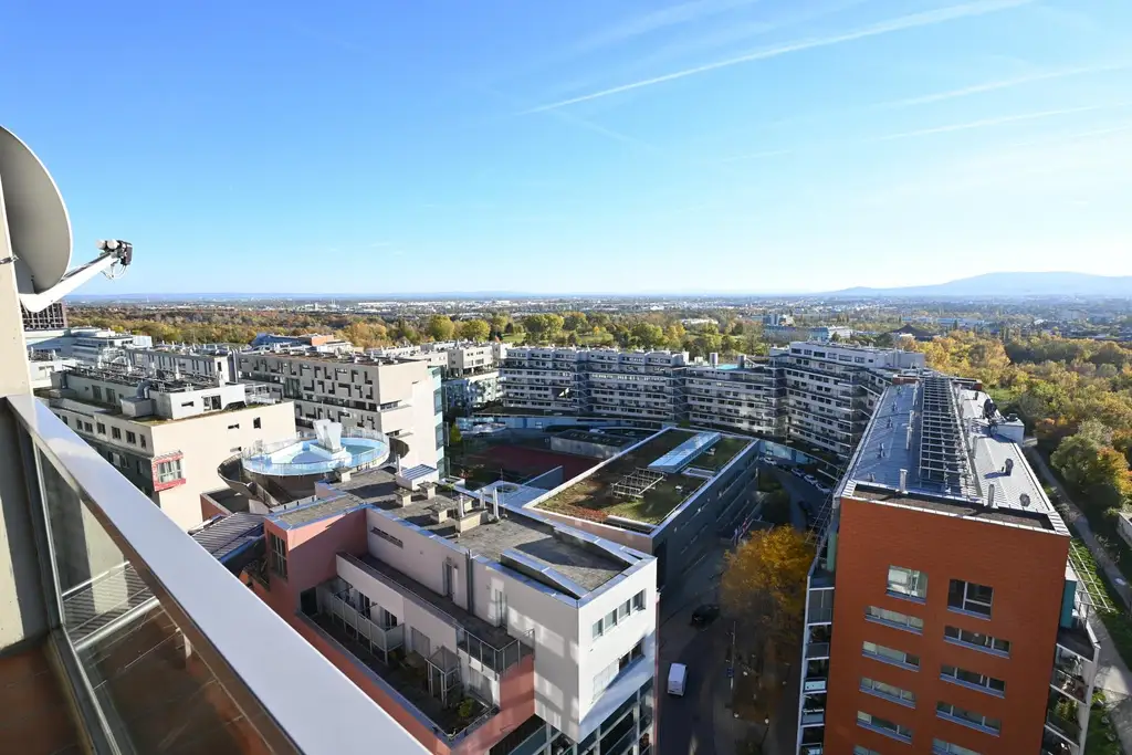 " ++ Wienerberg City ++ Weitblick ++ Panorama-Pool-Nutzung  ++