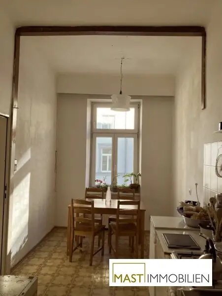 *NEU* Sanierungsbedürftige 2-Zimmer Wohnung mit Potential zur 3-Zimmer-Wohnung