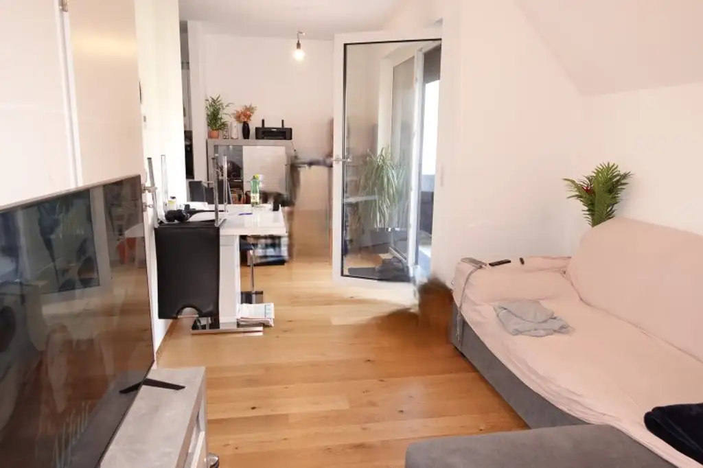 HOFSEITIGE 2 Zimmer BALKON-Neubauwohnung mit IDEALER Aufteilung - Nahe U6 Thaliastraße