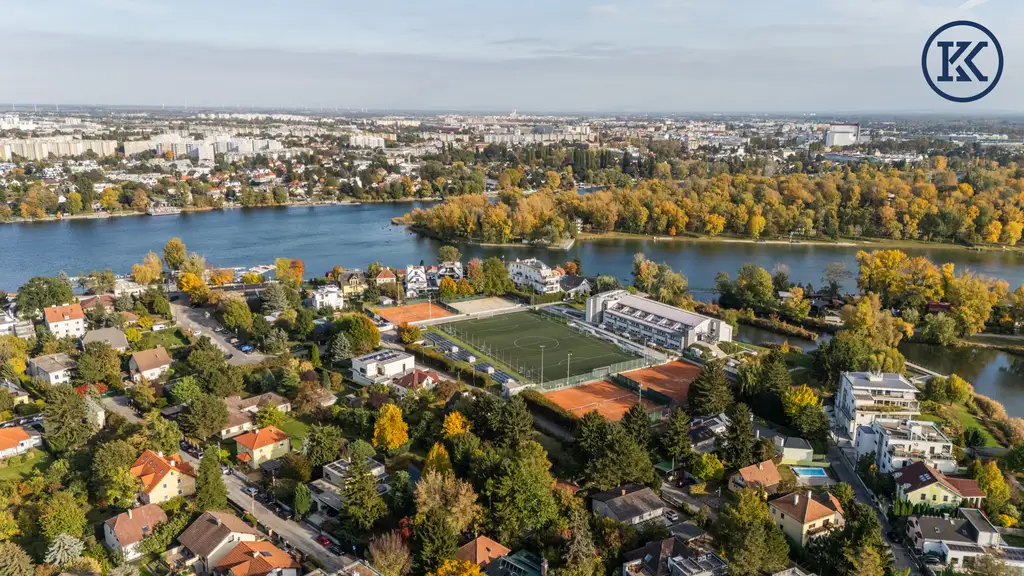 Dachgeschosswohnung in Top Lage in Kaisermühlen