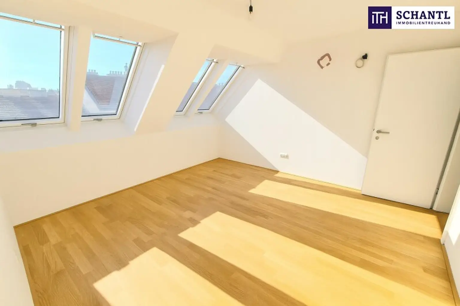 Preisreduktion! Stilvoll wohnen über den Dächern Wiens – ein 3-Zimmer-Dachgeschoßtraum mit 34 m² großer Sonnenterrasse