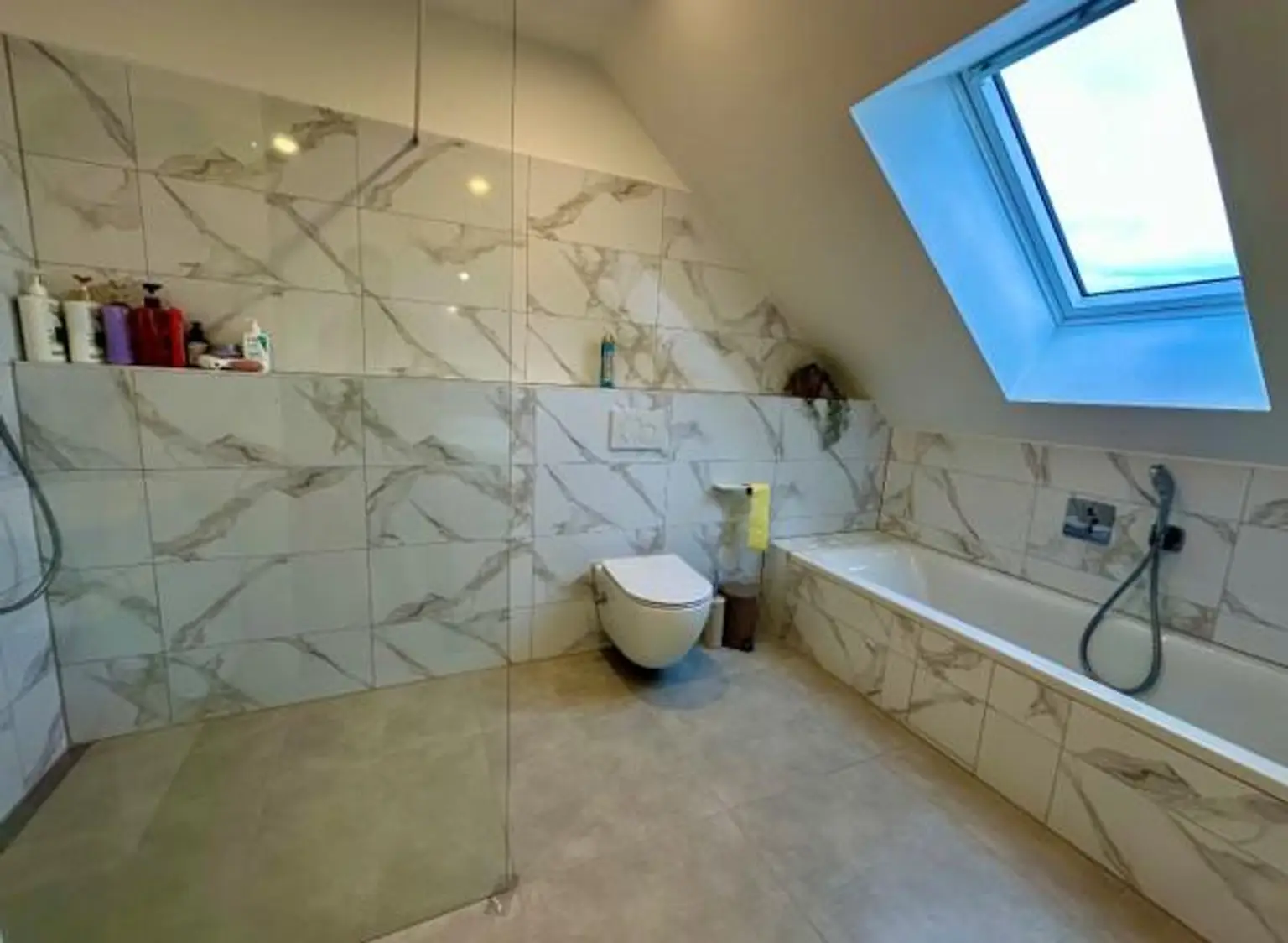 Objekt 1 - Badezimmer