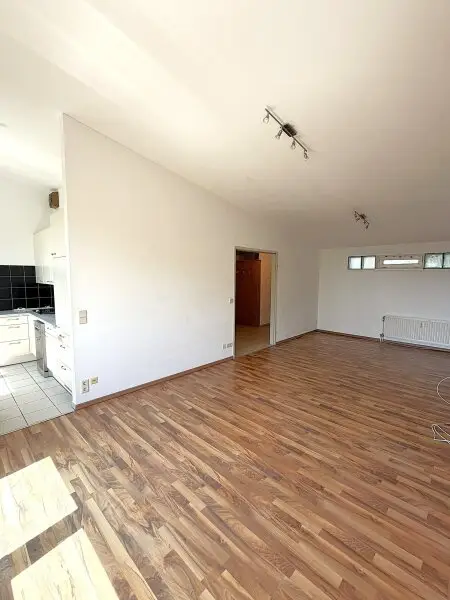 Wohnschlafraum mit Blick ins Vorzimmer