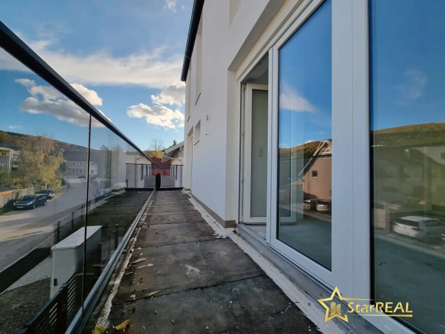 Balkon beim Wohnzimmer