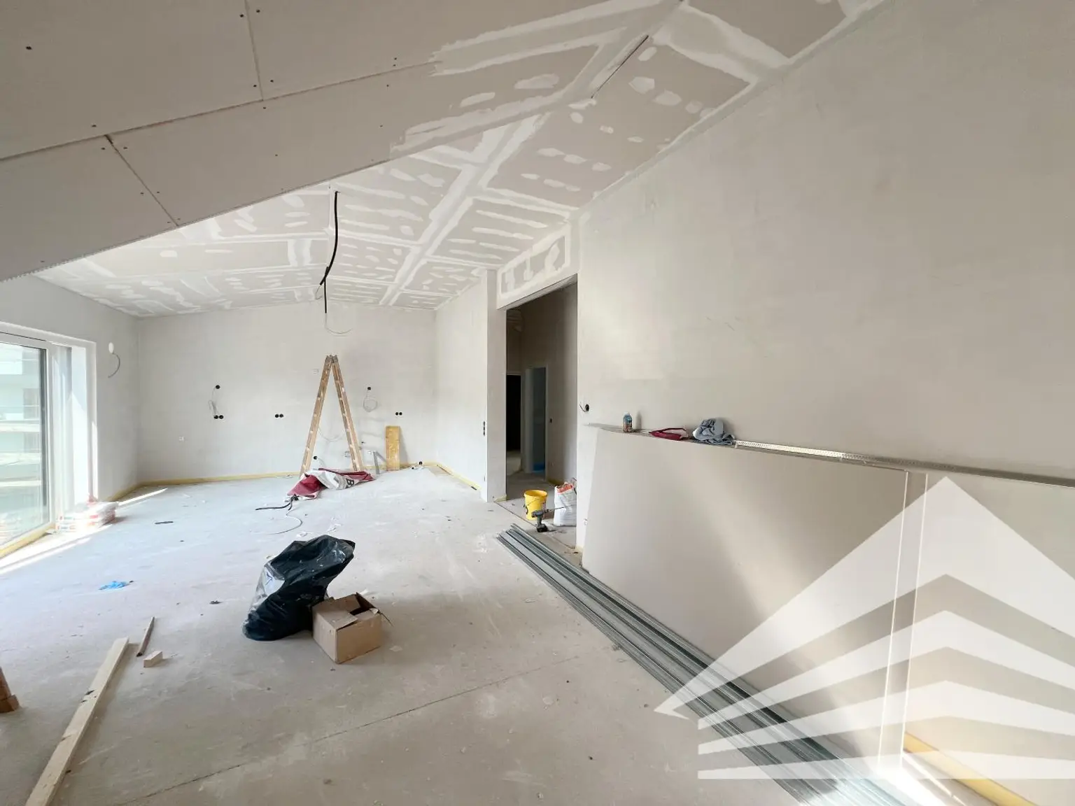Außergewöhnliches 4-Zimmer Penthouse mit großem Balkon in Puchenau!