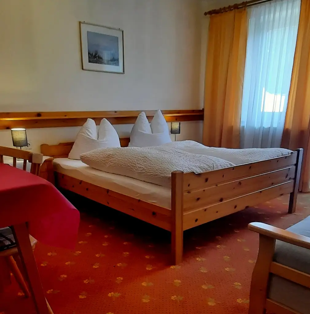 Gutgehender Gastbetrieb mit Zimmervermietung -  Schi- und Wanderregion Nassfeld Hermagor