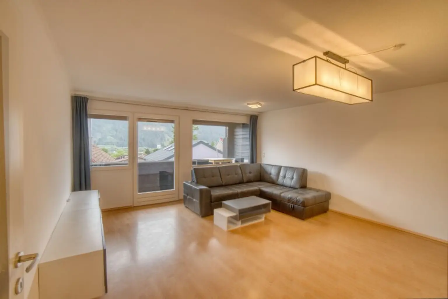 Attraktive 2-Zimmer-Wohnung mit Südbalkon und Tiefgarage
