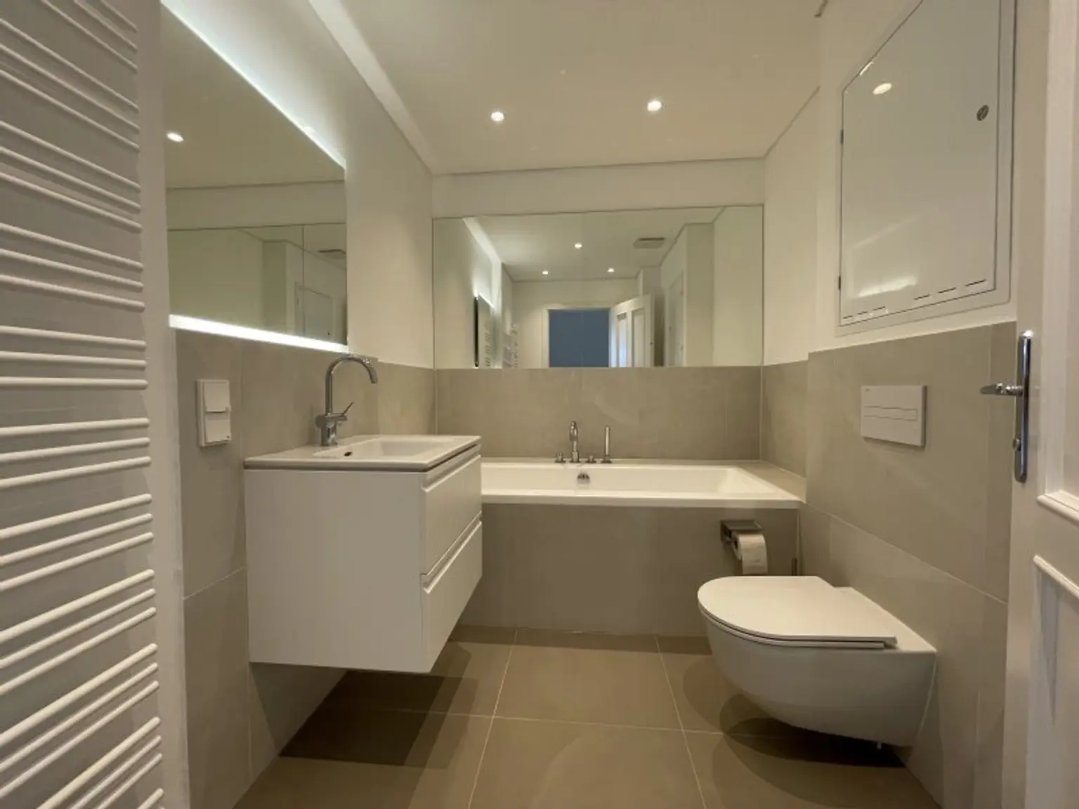 4 Zimmer-Maisonetten-Wohnung mit einer Terrasse und Studio