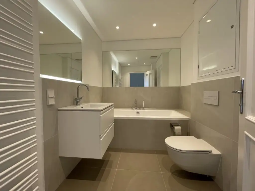 4 Zimmer-Maisonetten-Wohnung mit einer Terrasse und Studio