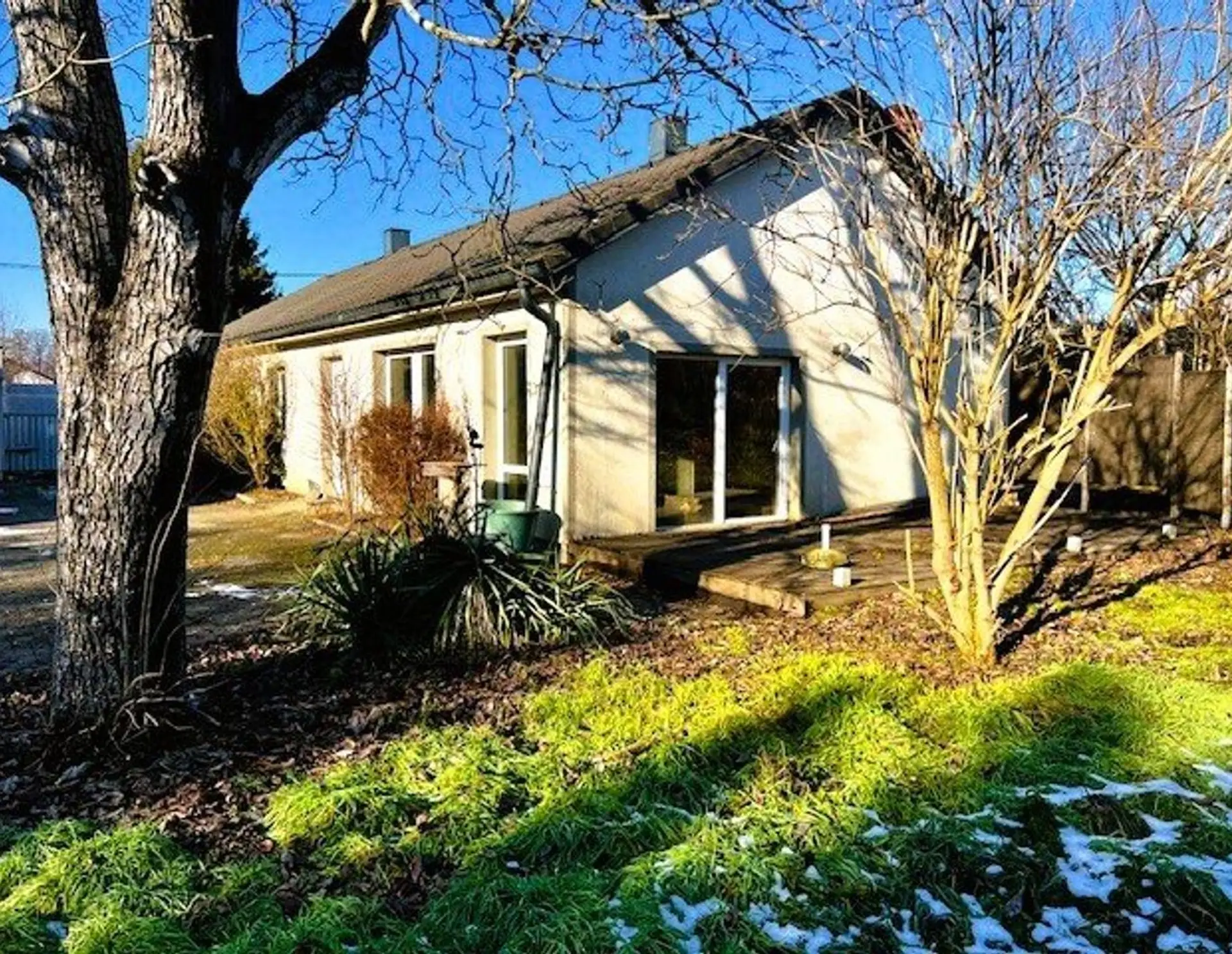 Einfamilienhaus mit Großem Nebengebäude auf 1.855M² - Absolute Ruhelage und Unverbaubarer Blick!