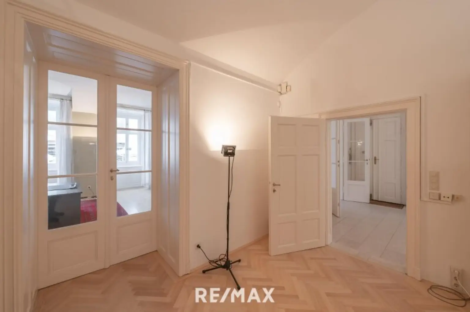 Renoviertes Altbaubüro | repräsentative Adresse und Räumlichkeiten | sensationelle Lage Am Heumarkt