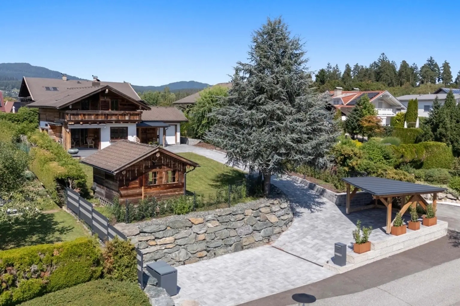 Gemütliches Wohnhaus in sonniger Ruhelage