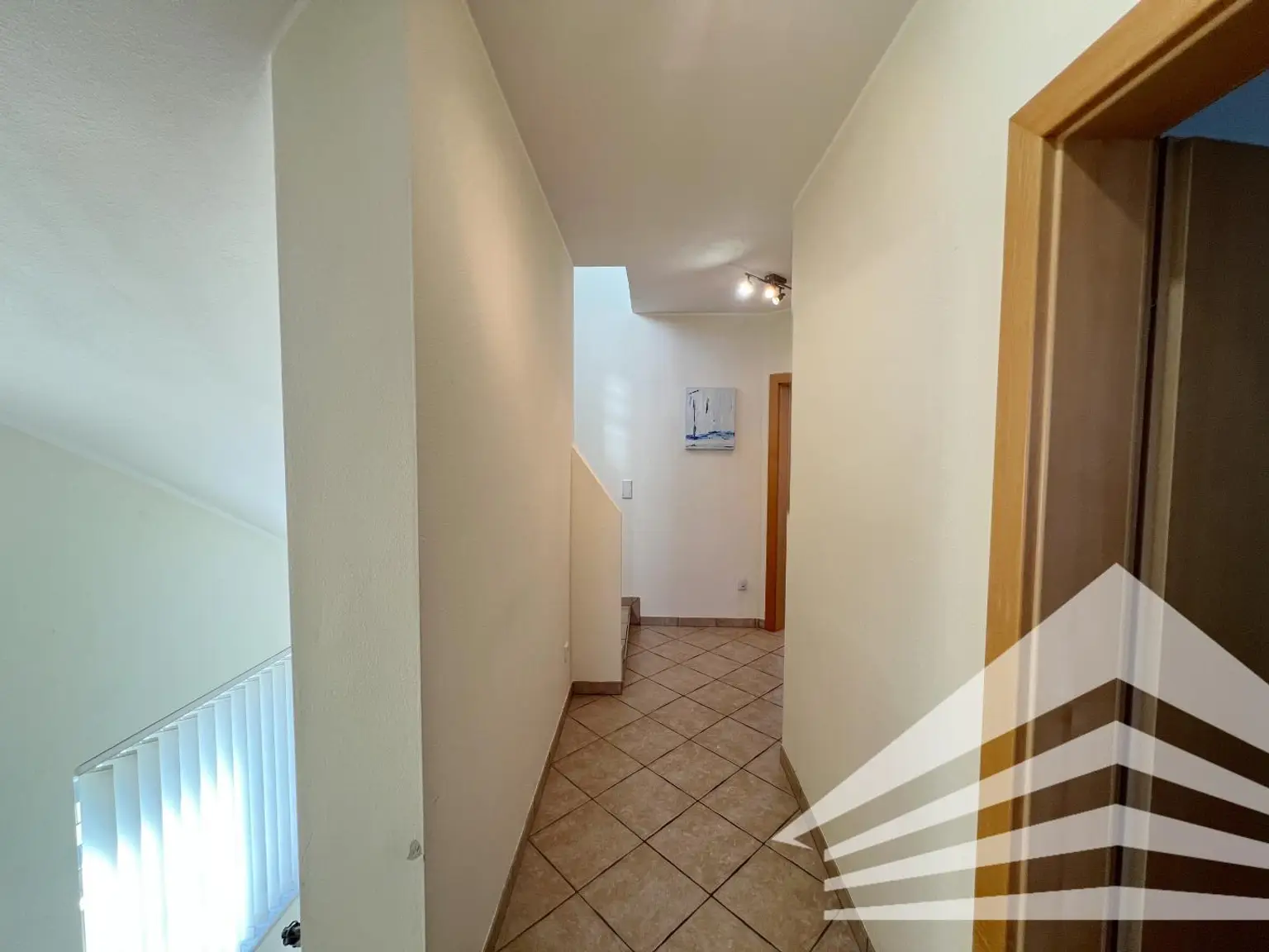 Großzügiges Eckreihenhaus mit Garten & Pool in toller Siedlungslage! 360° Rundgang online!