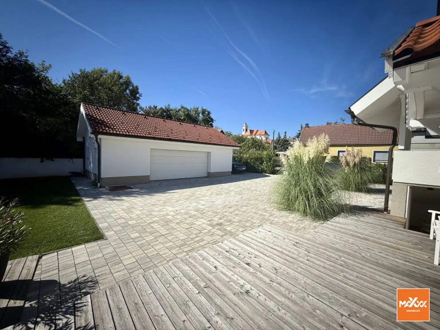 Provisionsfrei! Modernisiertes Einfamilienhaus mit 5 Zimmern & großem Keller!