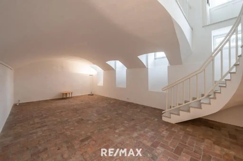 Renoviertes Altbaubüro | repräsentative Adresse und Räumlichkeiten | sensationelle Lage Am Heumarkt