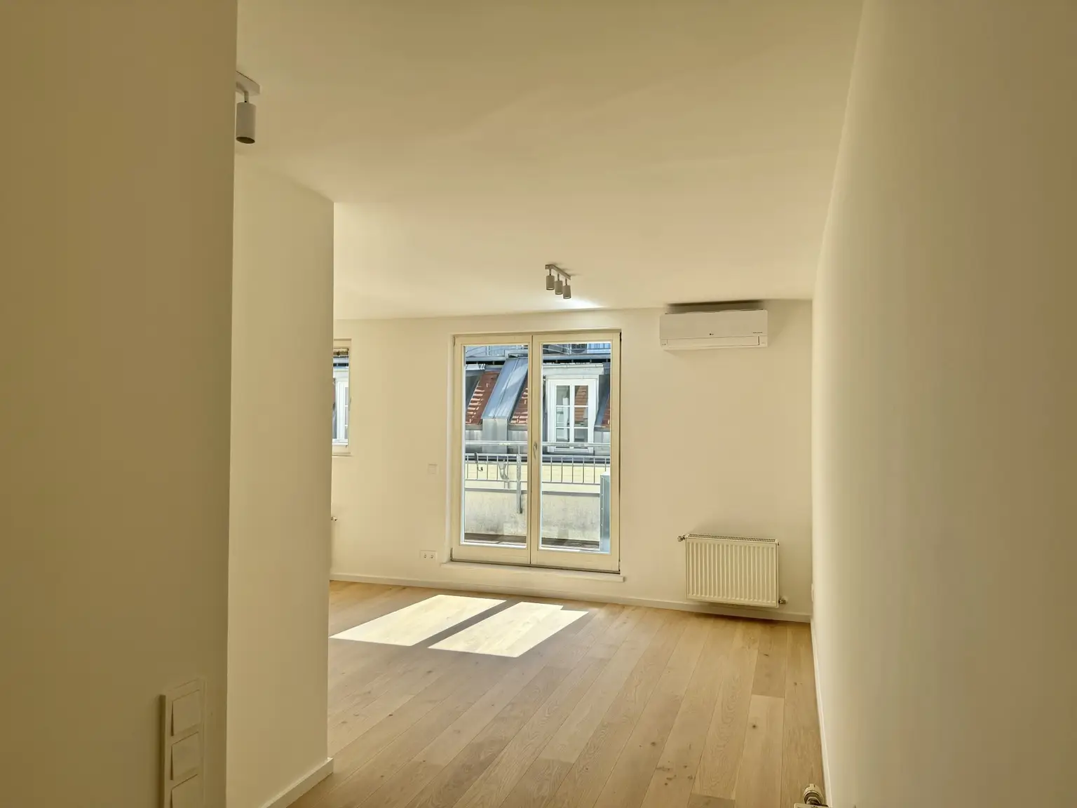 2- Zimmer Dachgeschoßtraum in 1050 Wien
