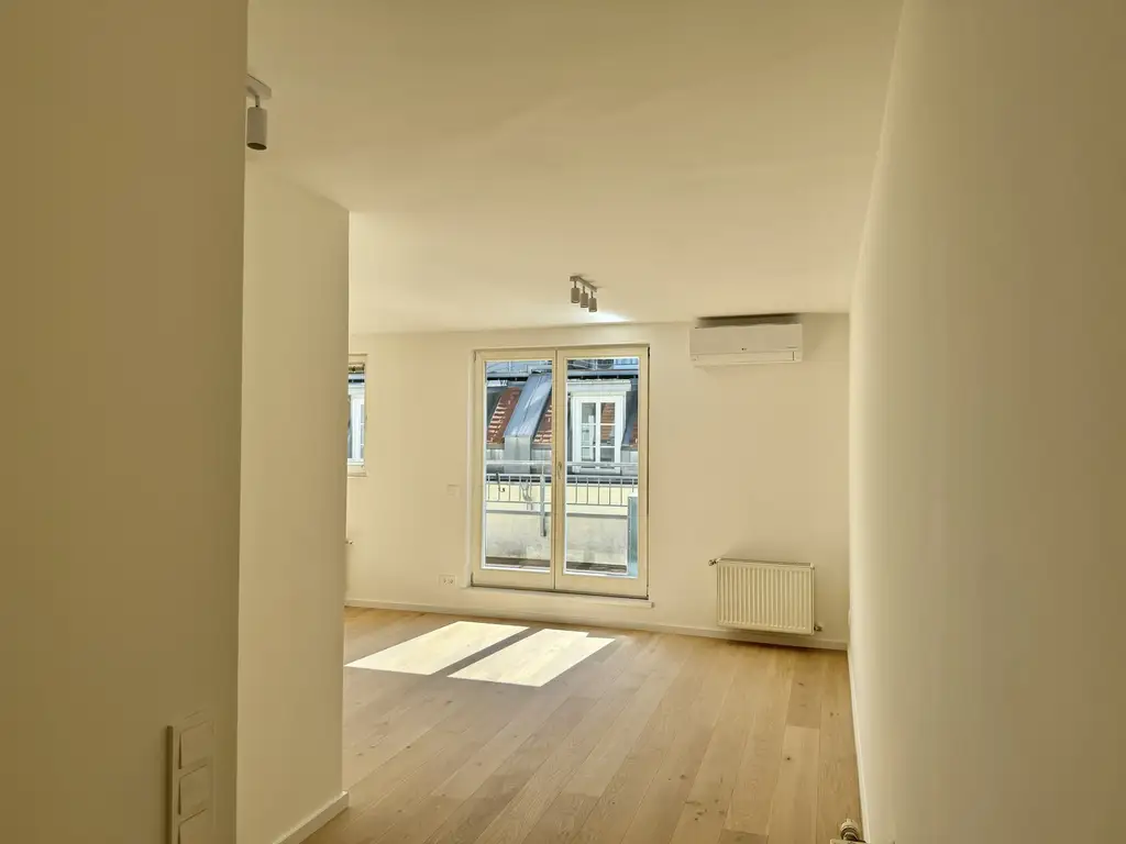 2- Zimmer Dachgeschoßtraum in 1050 Wien