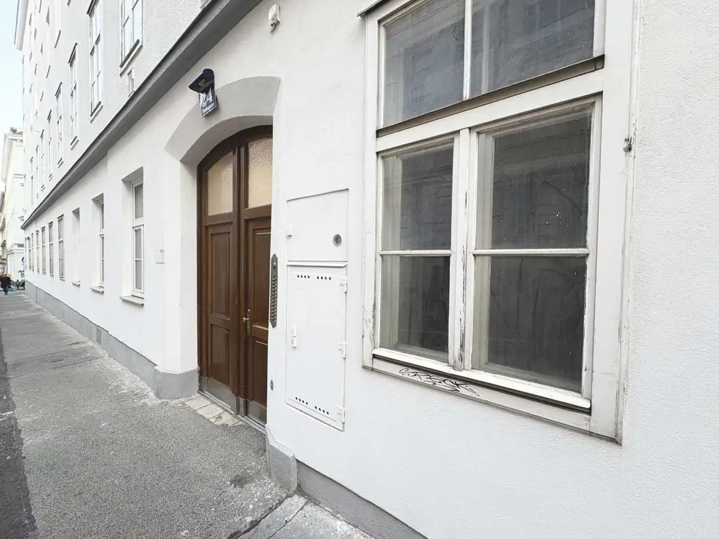 Nähe Altes AKH und Rathaus - 
Unbefristet vermietete 2 Zimmer Wohnung