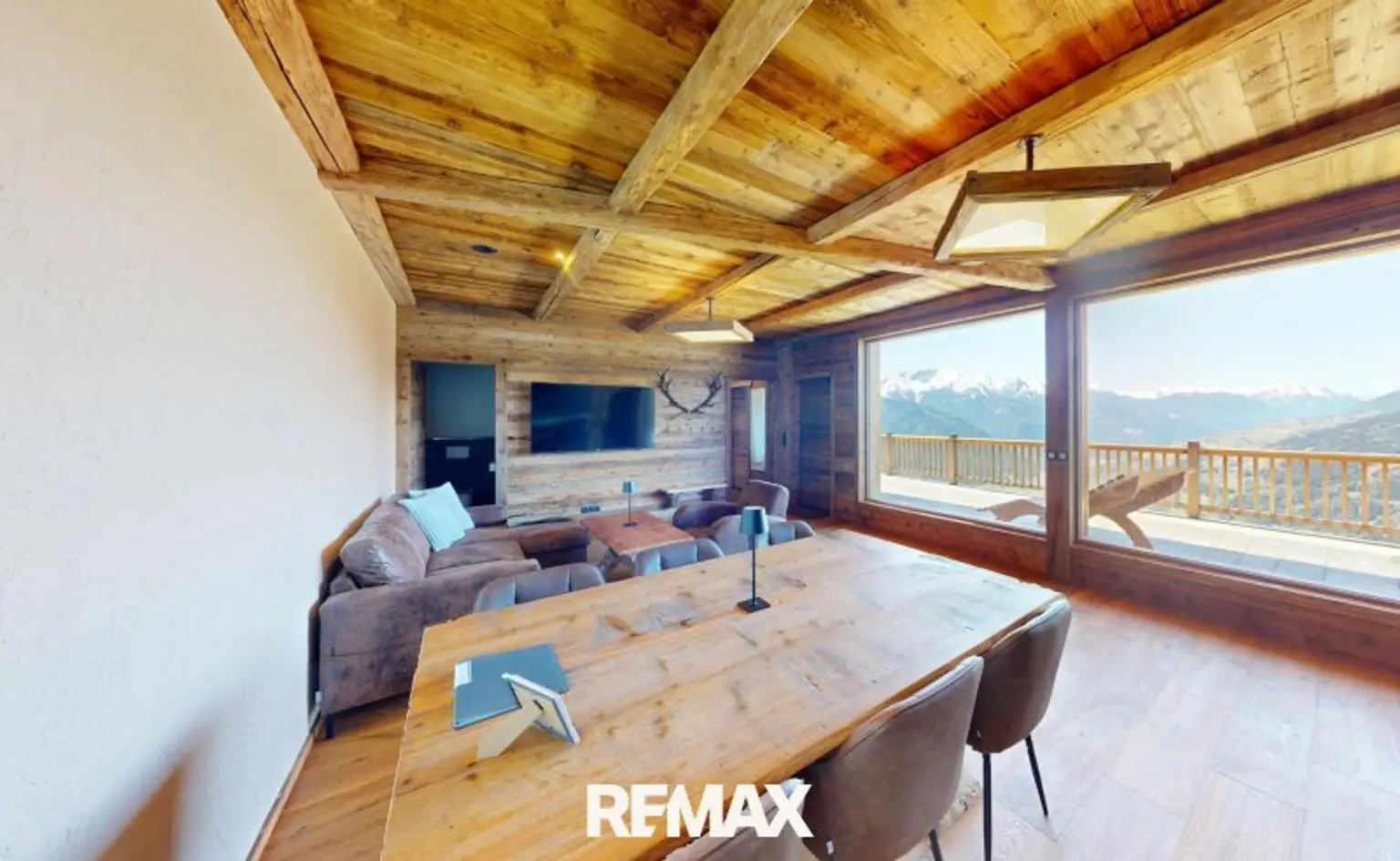 Chalet - Puschlin - Wohn & Essbereich