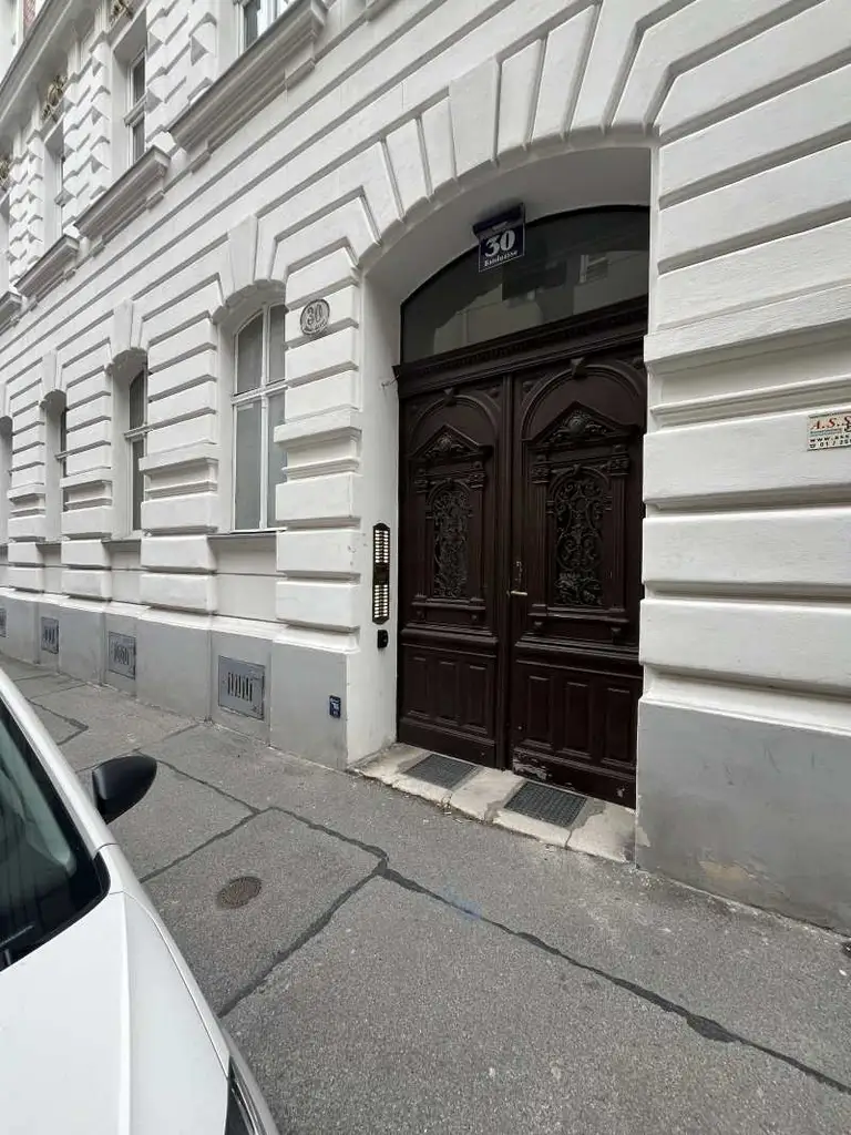 Unbefristet vermietete 2-Zimmer-Wohnung in Bestlage /
Nahe Mariahilfer Straße
