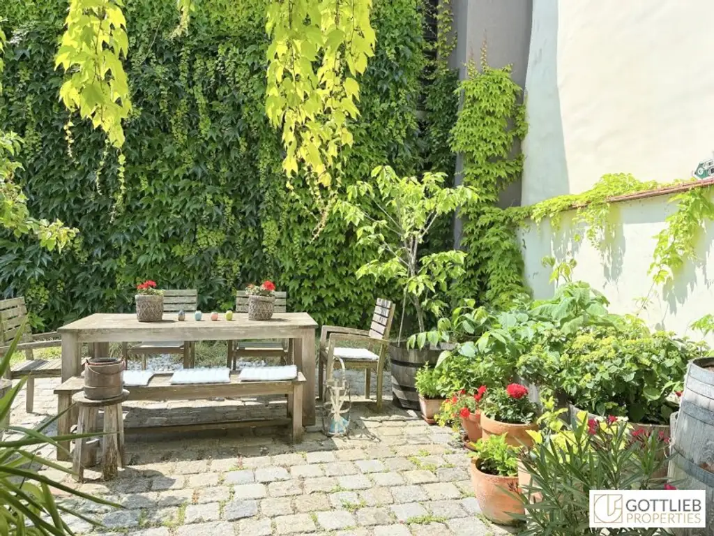 Bestlage Grinzing! Außergewöhnliche 3-Zimmer-Wohnung mit südseitigem Eigengarten in historischem Winzerhaus aus dem 16. Jahrhundert