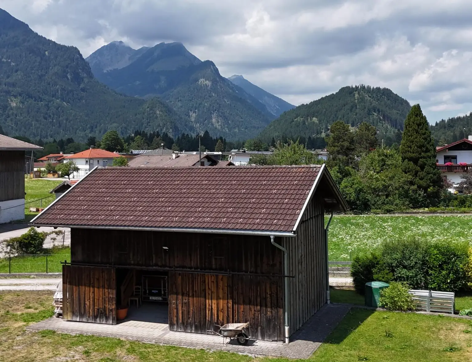 Pfunds - Holzschuppen