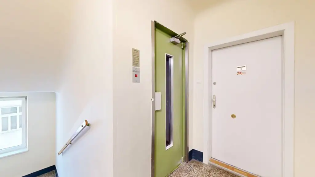 Moderne 2-Zimmer-Wohnung | Lift | Nähe Tichy | hervorragende Verkehrsanbindung und Infrastruktur