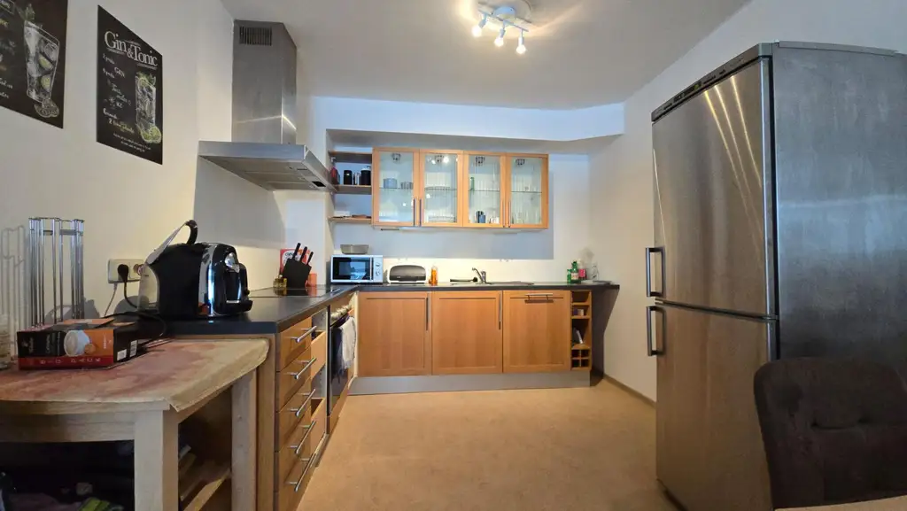 1080 Wien/Piaristengasse: Sehr helle 3 Zimmer-Dachwohnung