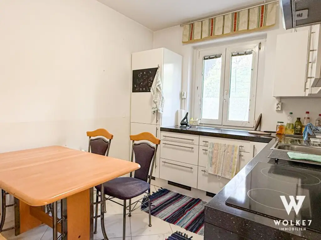 Attraktive 2,5-Zimmer-Wohnung in Maria Gugging – Ruhige Lage mit herrlichem Grünblick von der Terrasse I Öffentlich ca. 30 min. bis Wien Nussdorf