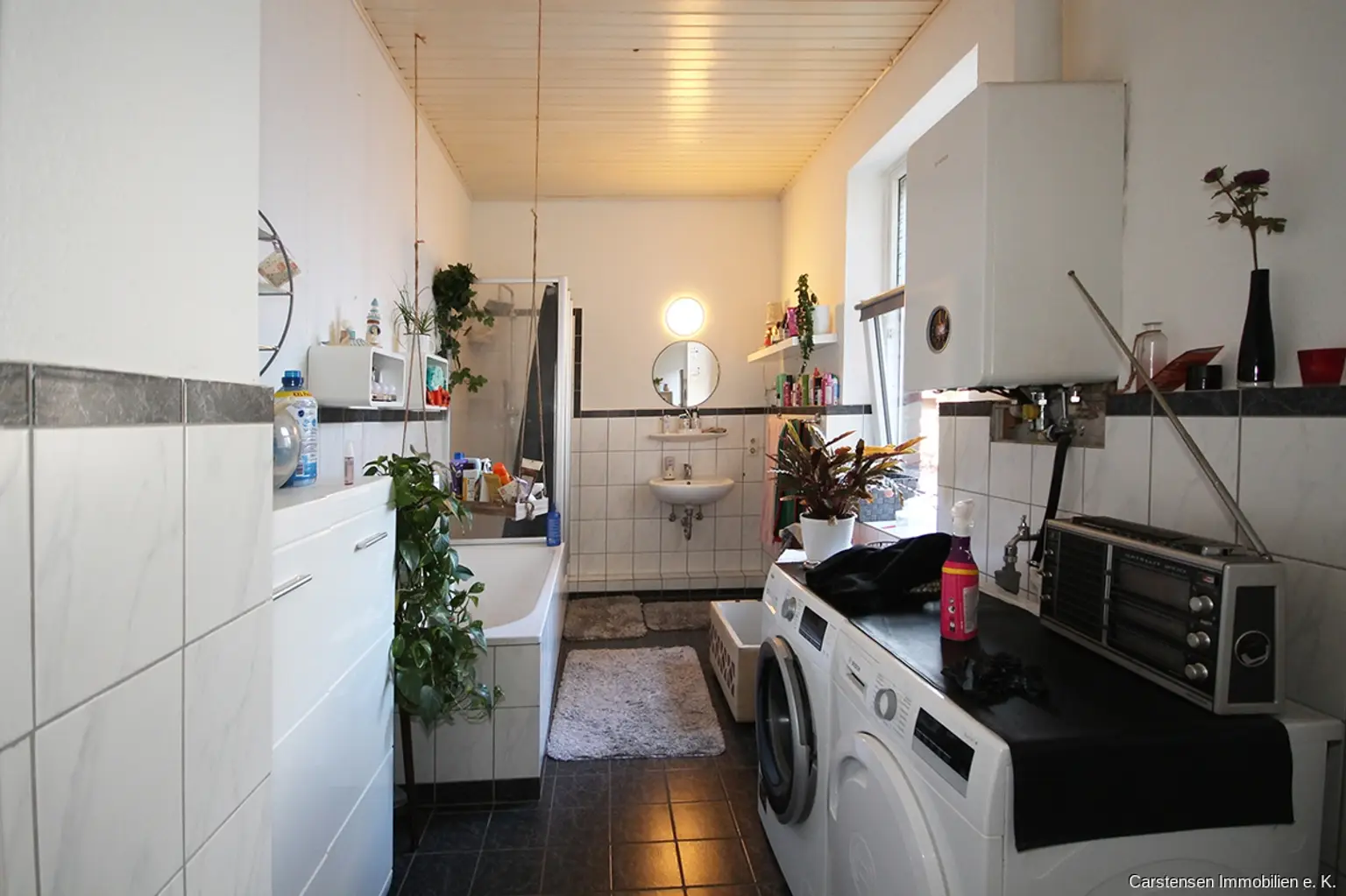 Badezimmer 1. OG