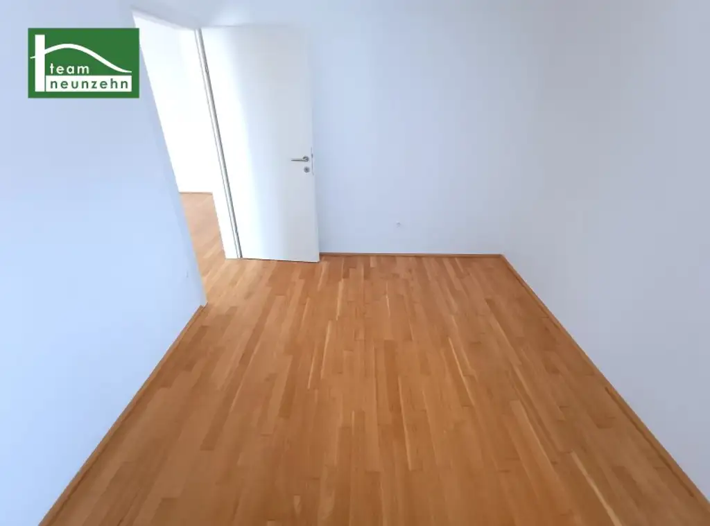Lichtdurchflutete 2-Zimmer-Wohnung mit Loggia