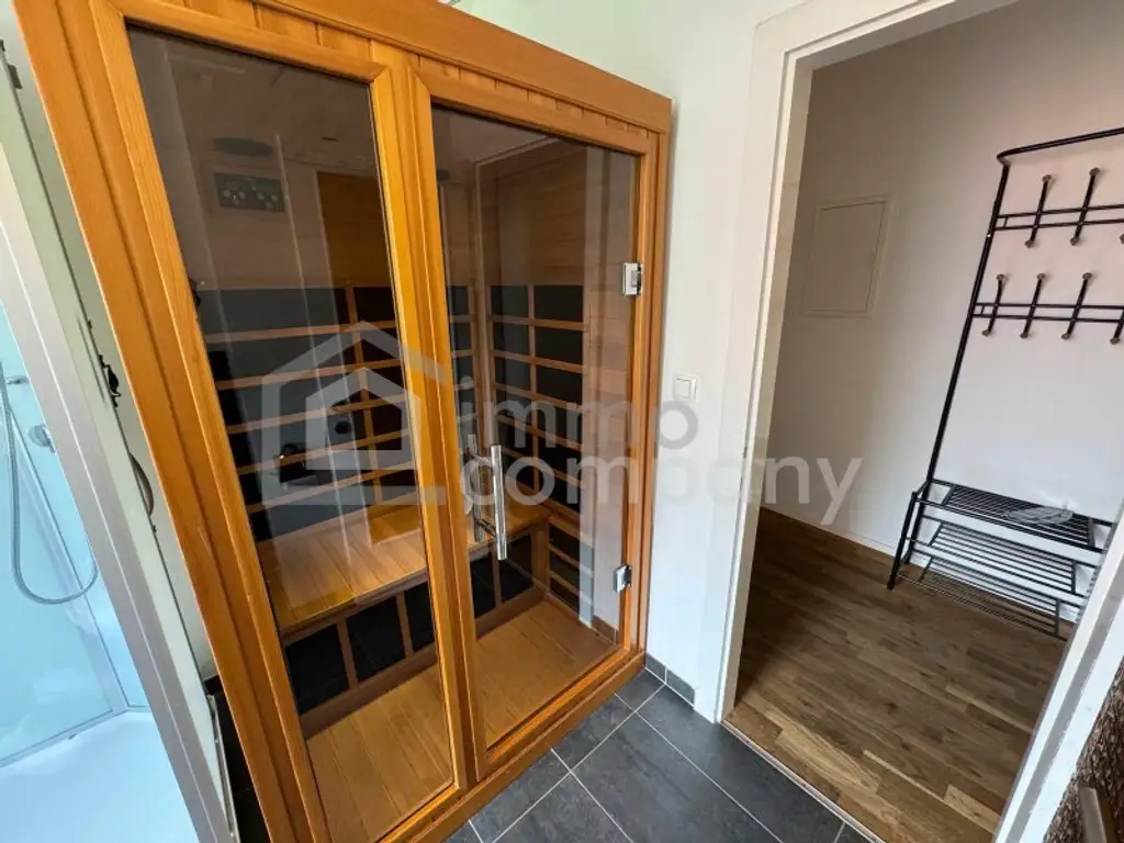Moderne Anlagewohnung mit Mietvertrag bis 12/2025 – Infrarotsauna & Balkon