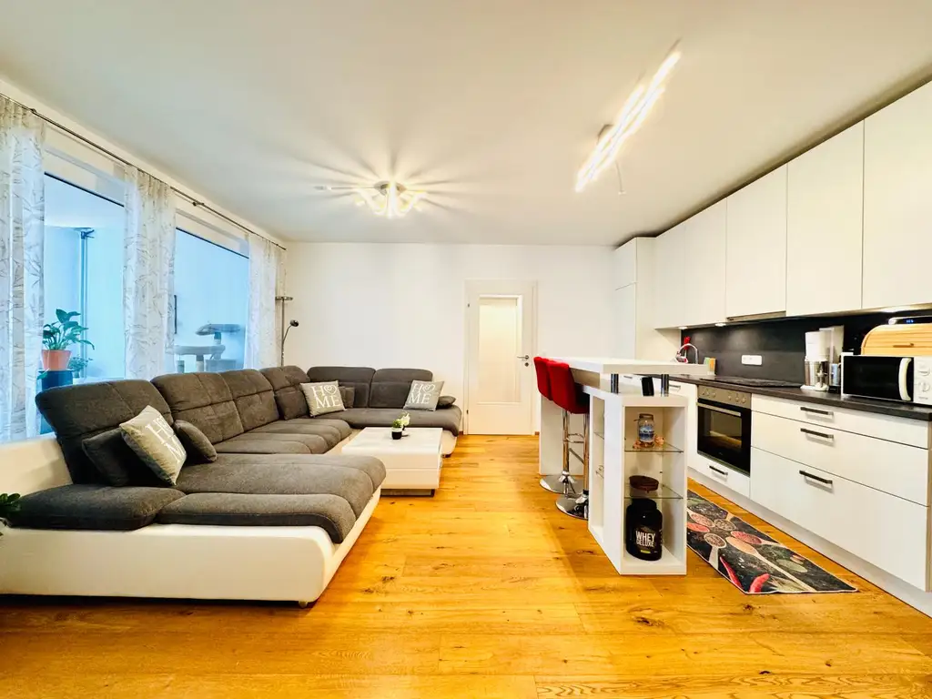 WOHNEN IN BESTLAGE *4-ZIMMER *WERNDLSTR.