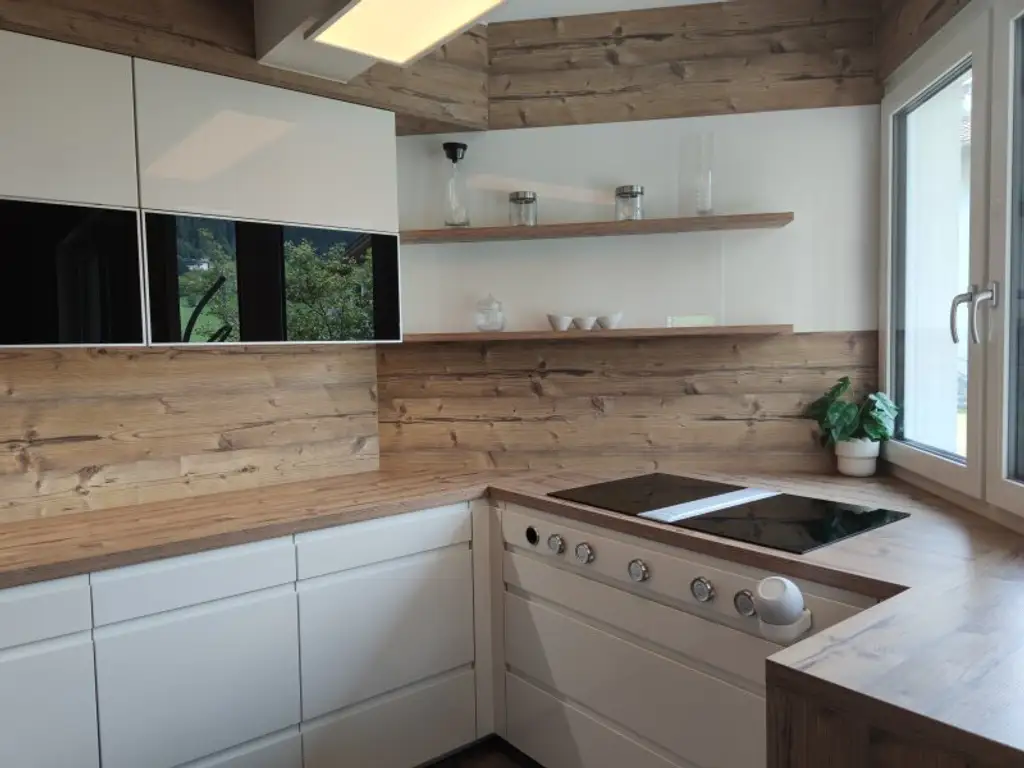 Sehr schöne 3 Zi Wohnung in ruhiger Lage