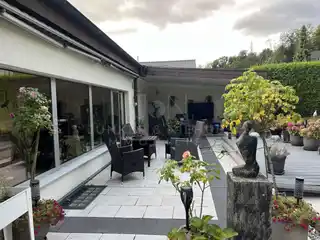 Großzügige Terrasse