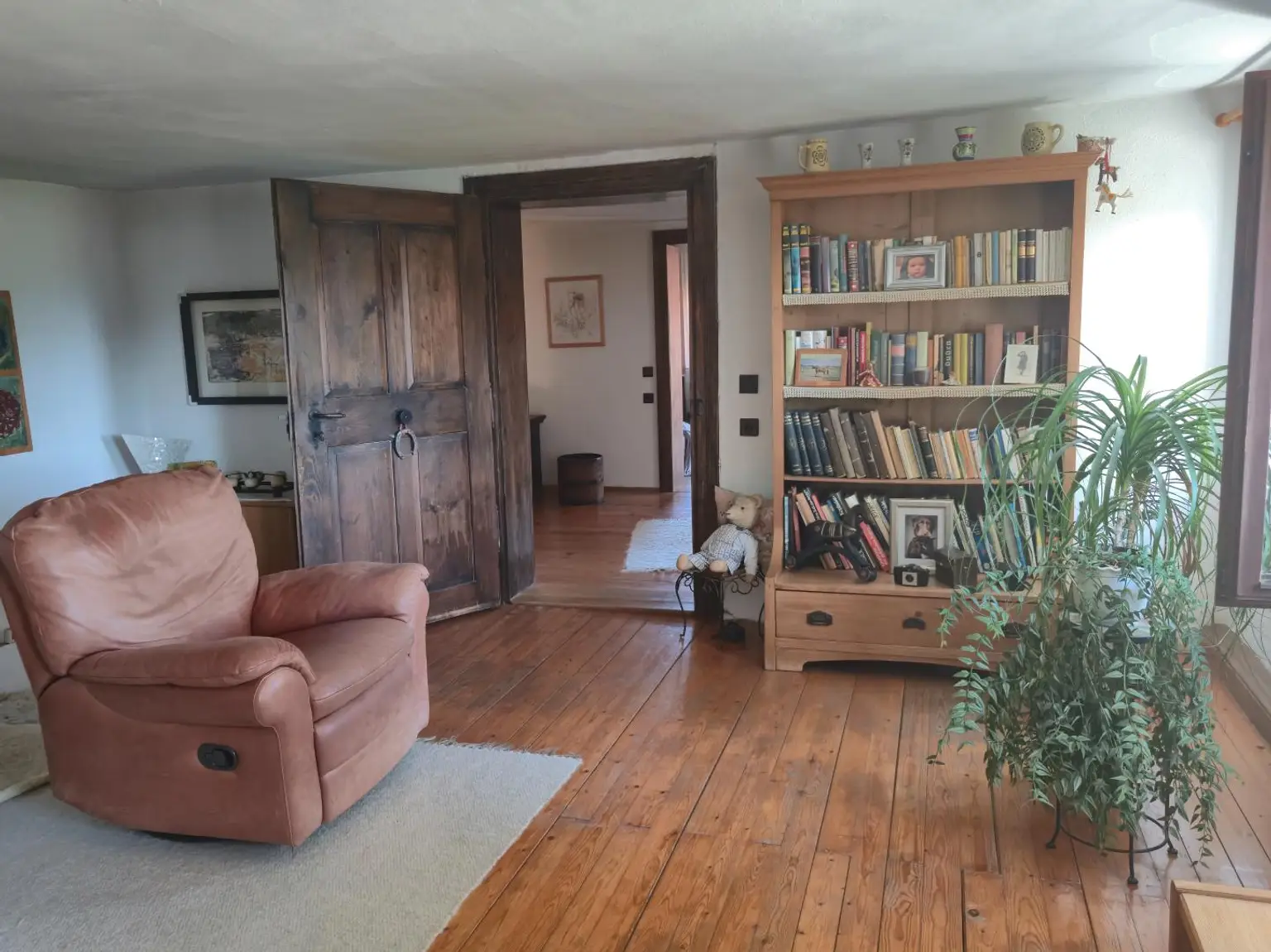 Wunderschöner Dreikanthof in Ruhelage mit Reithalle