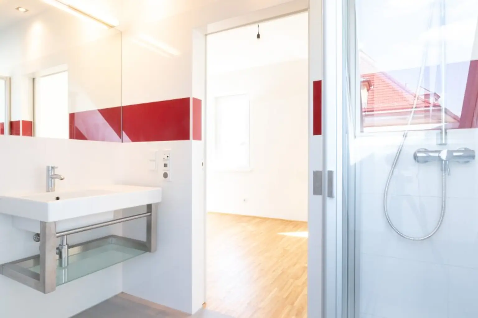Charmante 2-Zimmer Dachgeschosswohnung bei Wilhelminenbergstraße - ab Dezember!