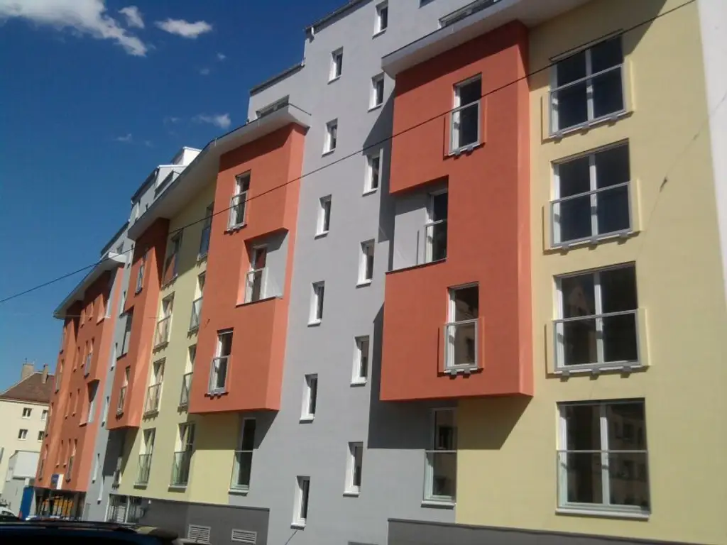 Charmante 2-Zimmer Dachgeschosswohnung bei Wilhelminenbergstraße - ab Dezember!